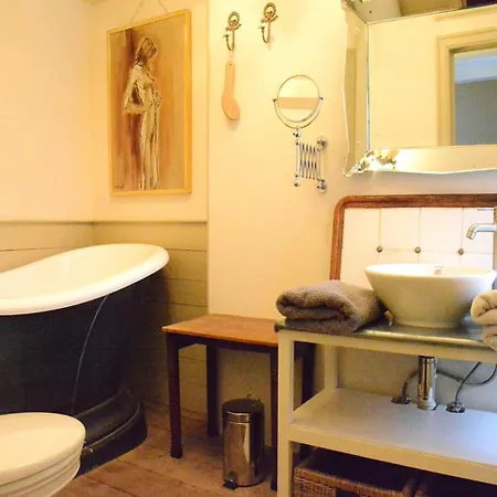 In Near Town Center 別荘 ビエーヴル