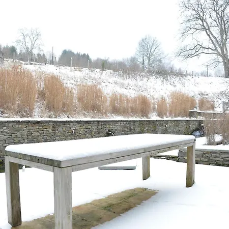 In Near Town Center * ビエーヴル