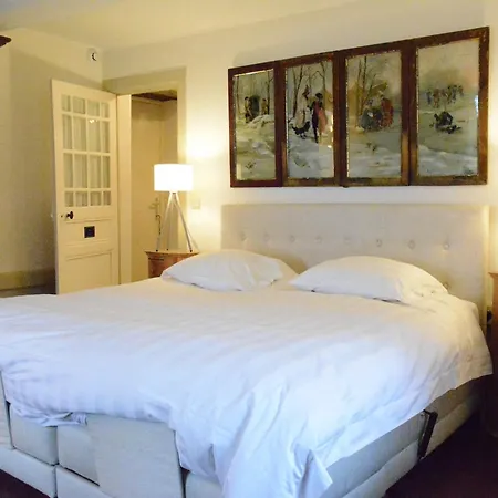 別荘 In Near Town Center *